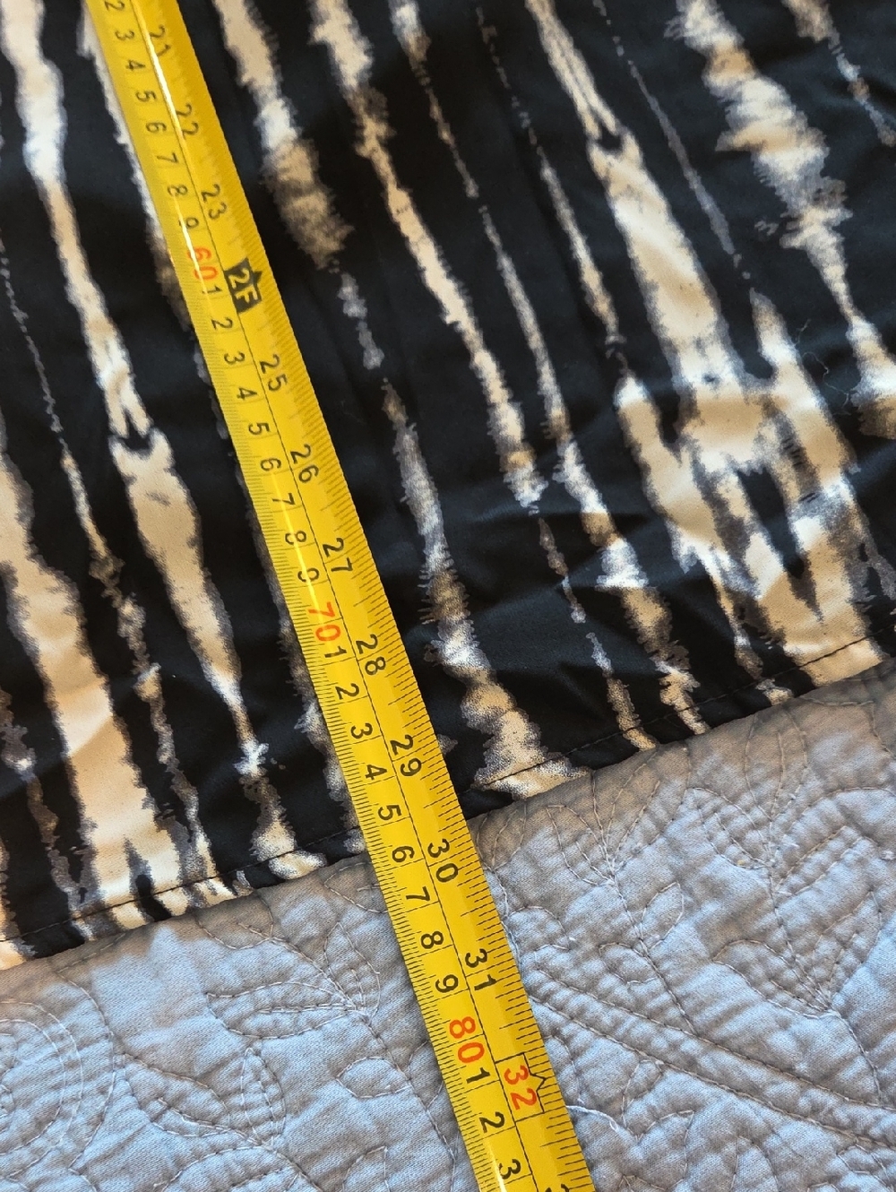 painted threads Black and Cream Striped A-Line Skirt Size L! - Picture 8 of 8